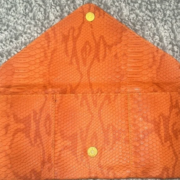 Orange Clutch Purse, inside zipper, 2 additional pockets, magnetic shut, snake t - Picture 4 of 9
